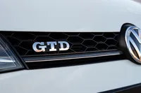 Volkswagen-Golf detalhes 1