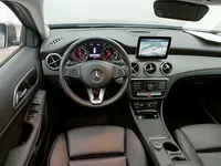 Mercedes-Benz-GLA 180
