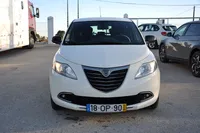 Lancia-Ypsilon detalhes 1