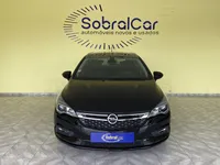 Opel-Astra Sports Tourer detalhes 1