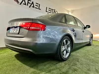 Audi-A4