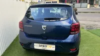 Dacia-Sandero detalhes 1