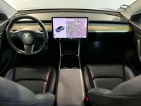 Tesla-Model 3 detalhes 1