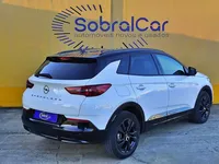 Opel-Grandland X detalhes 1