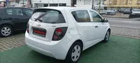 Chevrolet-Aveo detalhes 2