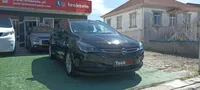 Opel-Astra Sports Tourer Imagem Principal