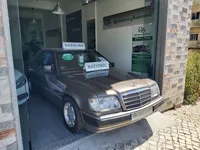 Mercedes-Benz-E 200 Imagem Principal