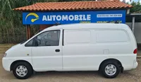 Hyundai-H-1 detalhes 1