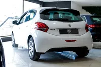 Peugeot-208 detalhes 1