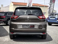 Renault-Grand Scenic