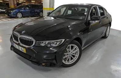 BMW-330E
