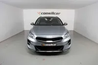 Kia-XCeed detalhes 1