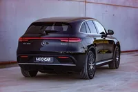 Mercedes-Benz-EQC detalhes 2