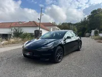 Tesla-Model 3 Imagem Principal