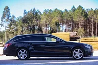 Mercedes-Benz-CLS 220 detalhes 1