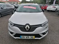 Renault-Megane Sport Tourer detalhes 2