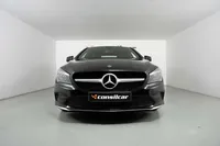 Mercedes-Benz-CLA 220 detalhes 2