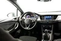 Opel-Astra Sports Tourer detalhes 2