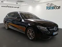 Mercedes-Benz-C 200 detalhes 1