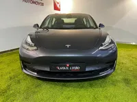 Tesla-Model 3 detalhes 2