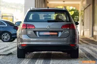 Volkswagen-Golf Variant