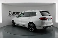 BMW-X7