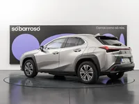 Lexus-UX 300e detalhes 2