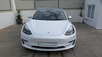 Tesla-Model 3 detalhes 1