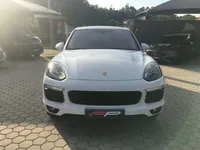 Porsche-Cayenne Imagem Principal