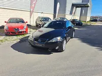 Lexus-IS 220 detalhes 1