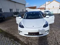 Tesla-Model 3 Imagem Principal