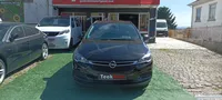 Opel-Astra Sports Tourer detalhes 1