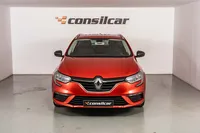 Renault-Megane Sport Tourer detalhes 1