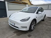 Tesla-Model Y Imagem Principal