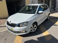 Skoda-Fabia Imagem Principal