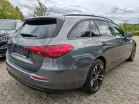 Mercedes-Benz-C 300 detalhes 2