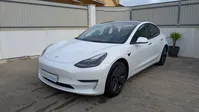 Tesla-Model 3 Imagem Principal